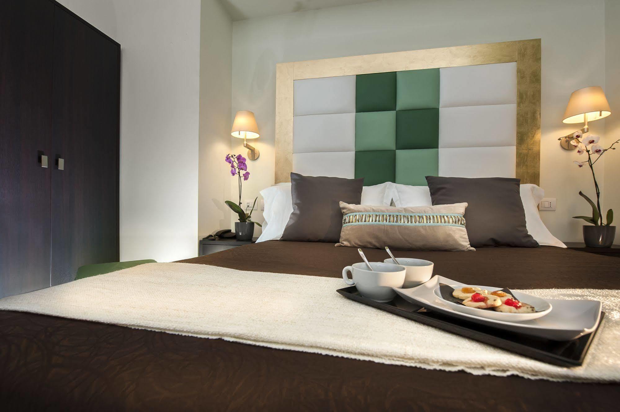 Dve Suite Rome Bagian luar foto